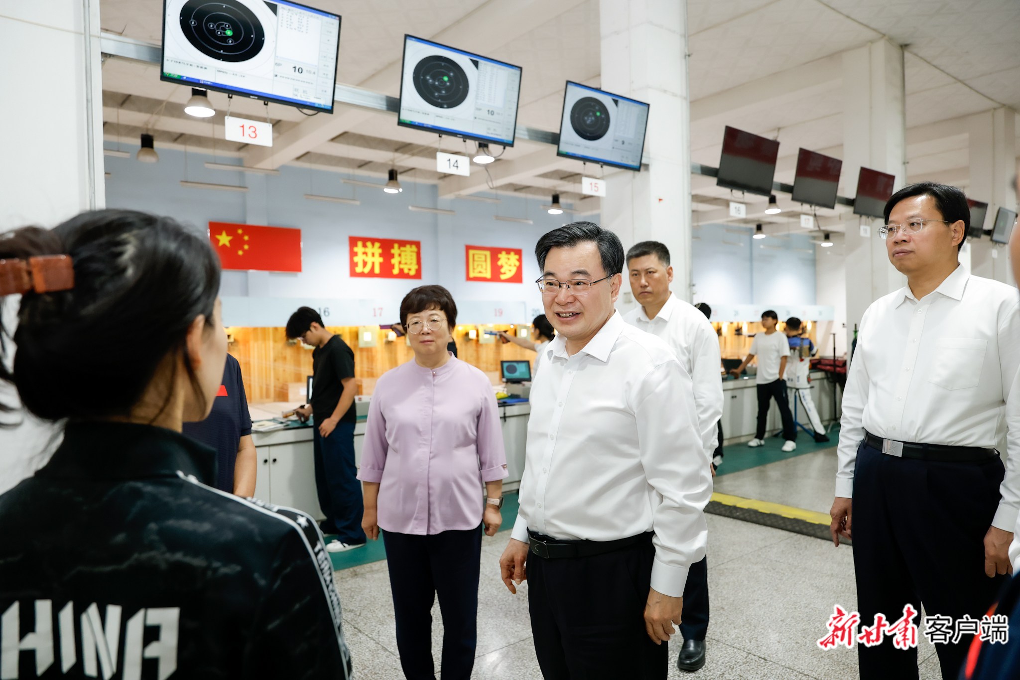 发扬体育精神提升竞技体育水平2.jpg