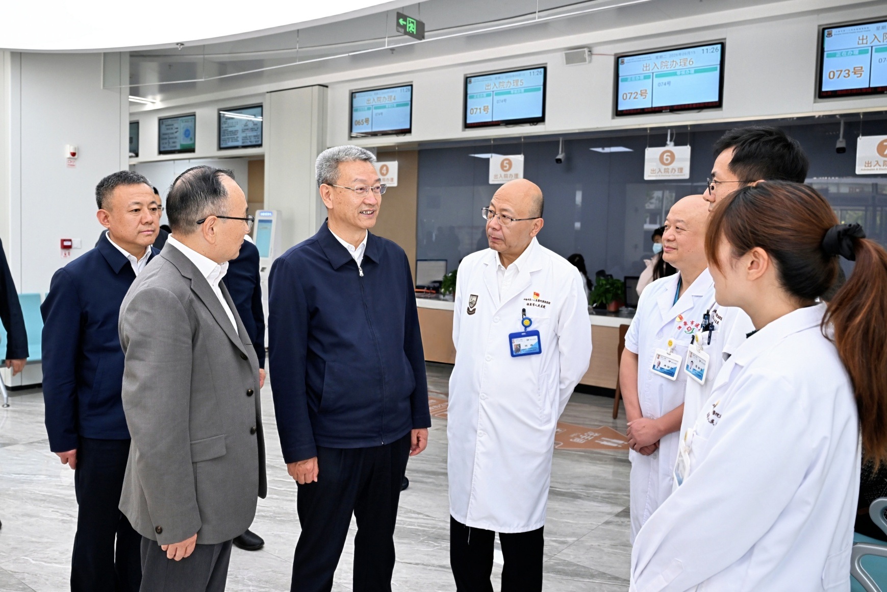 孔绍逊在全省公立医院改革暨医共体建设社区卫生服务推进会上强调.jpg